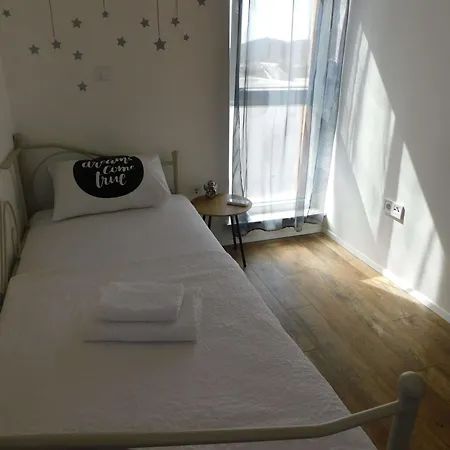 Family Friendly House With A Swimming Pool - 23060 Šibenik